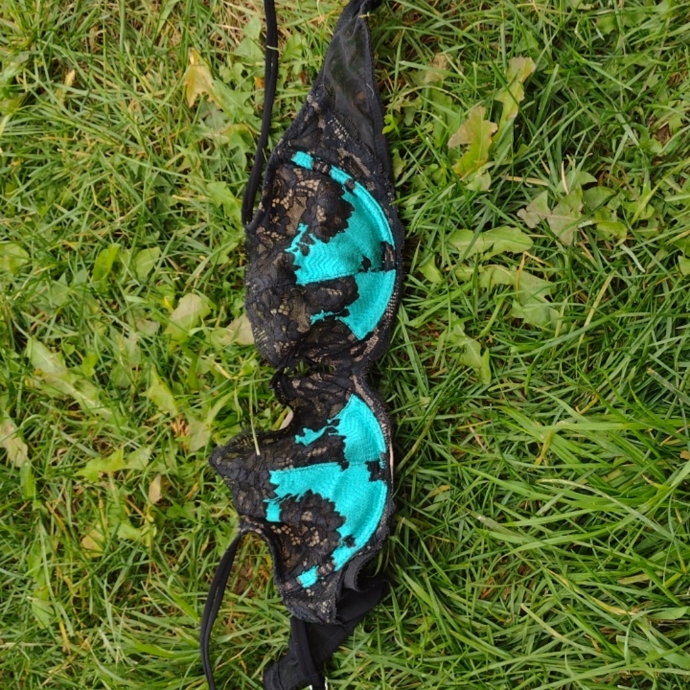 Victoria's secret 34C bra black lakes and turquoise